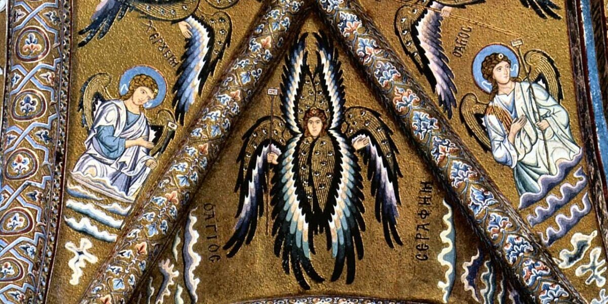 Abóbada de cruzaria em mosaico bizantino sobre ouro na catedral de Cefalù: dois serafins de seis asas em cima e em baixo e dois querubins também de seis asas dos lados, com os nomes em grego, todos com olhos nas asas e cetro na mão, e quatro anjos de auréola e cetro nos cantos (pormenor)