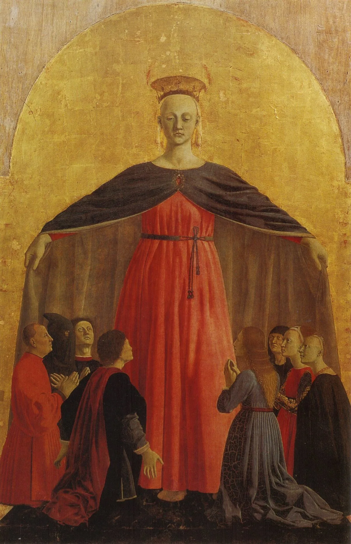 A Virgem Maria de pé abre o manto e abriga sob ele fiéis ajoelhados em oração, sobre fundo dourado